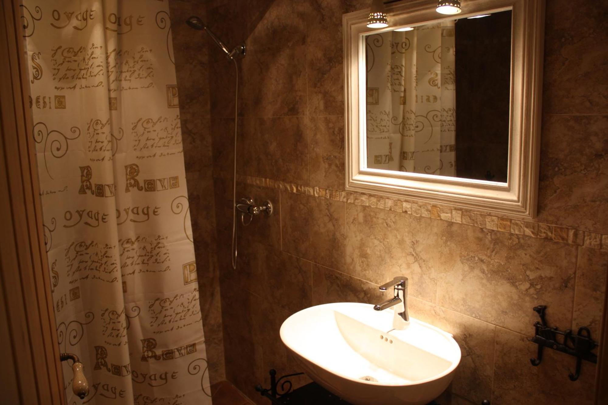 Apartamentos El Jardin Del Poeta Guijo de Granadilla ภายนอก รูปภาพ