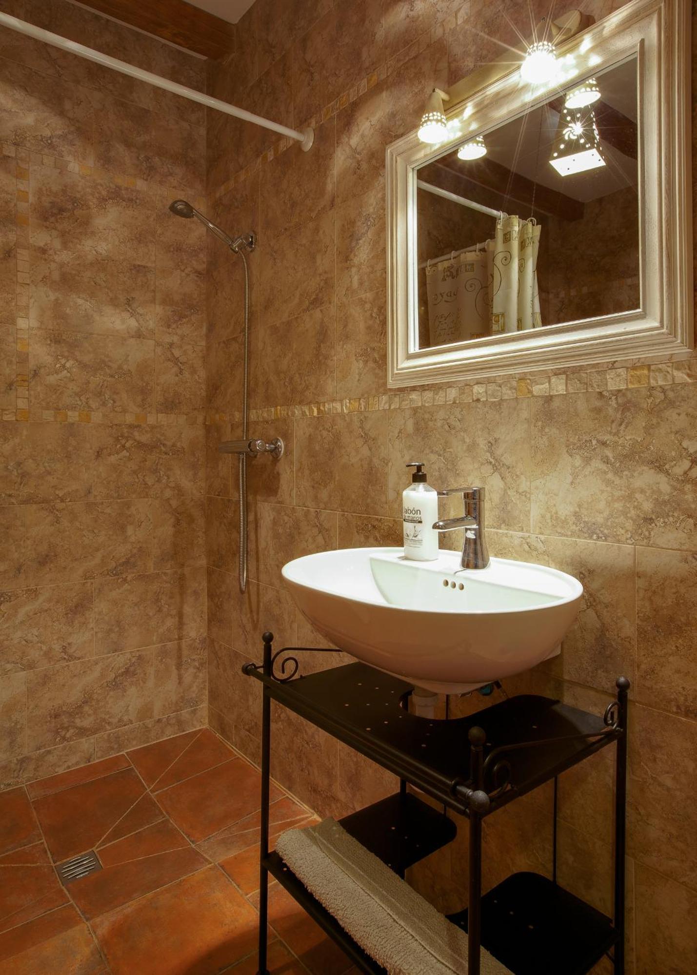 Apartamentos El Jardin Del Poeta Guijo de Granadilla ห้อง รูปภาพ
