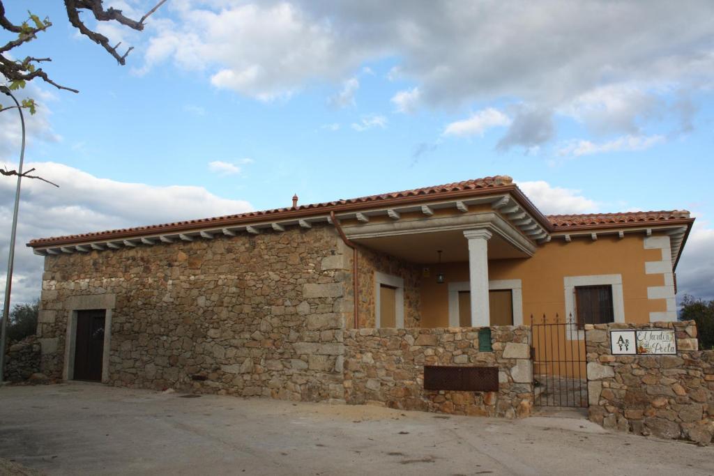 Apartamentos El Jardin Del Poeta Guijo de Granadilla ห้อง รูปภาพ