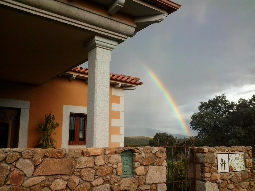 Apartamentos El Jardin Del Poeta Guijo de Granadilla ห้อง รูปภาพ